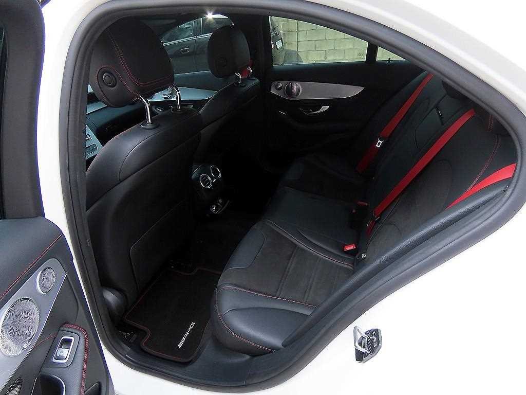 벤츠 C 클래스 C클래스 W205 C43 AMG 4MATIC 이미지 6