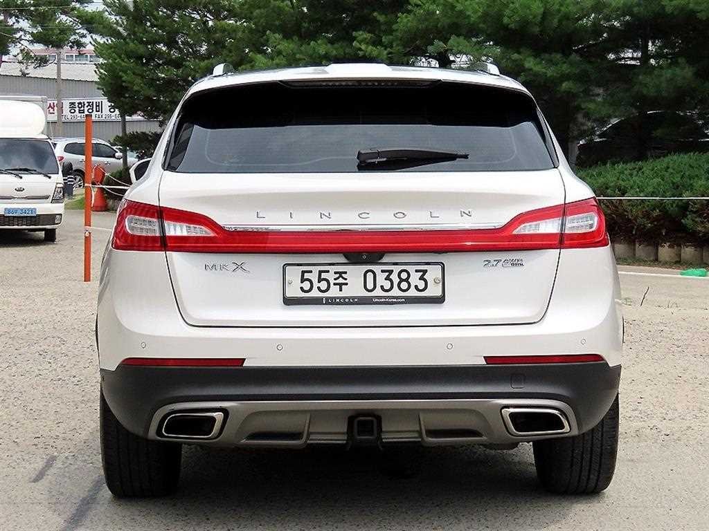 링컨 MKX MKX 2세대 2.7 AWD 리저브 이미지 4