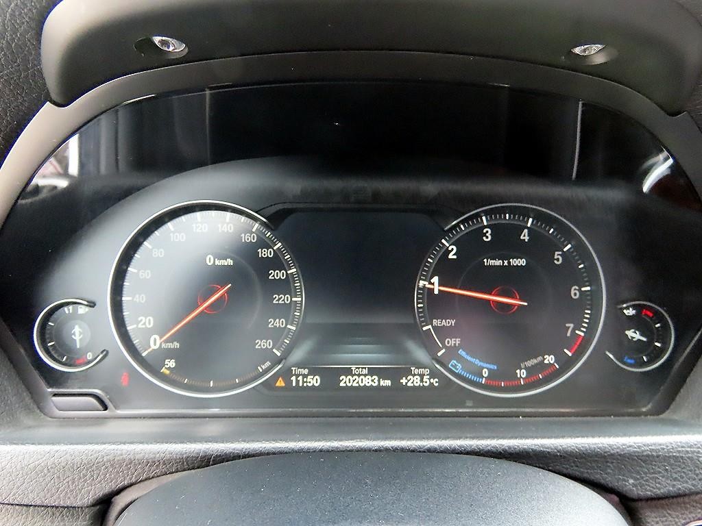 BMW 3시리즈 3시리즈 (F30) 320i 이미지 9