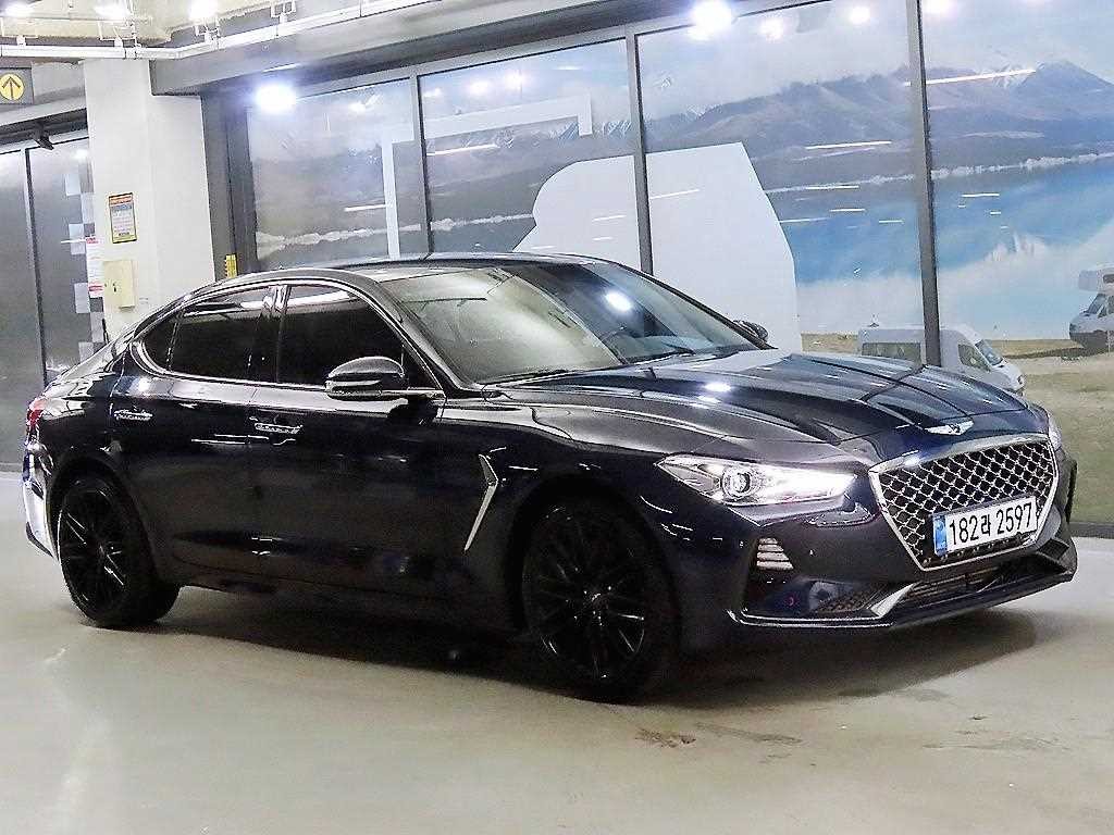 제네시스 G70 2.0T 어드밴스드 이미지 1