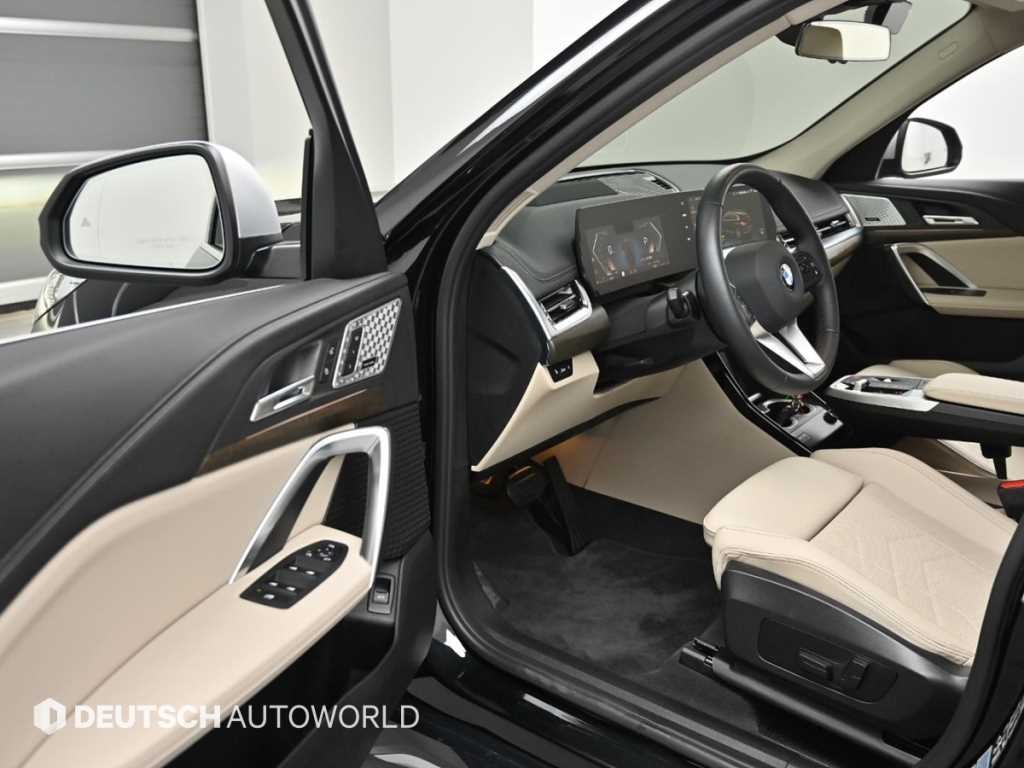 BMW X1 X1 (U11) xDrive 20i xLine 이미지 11
