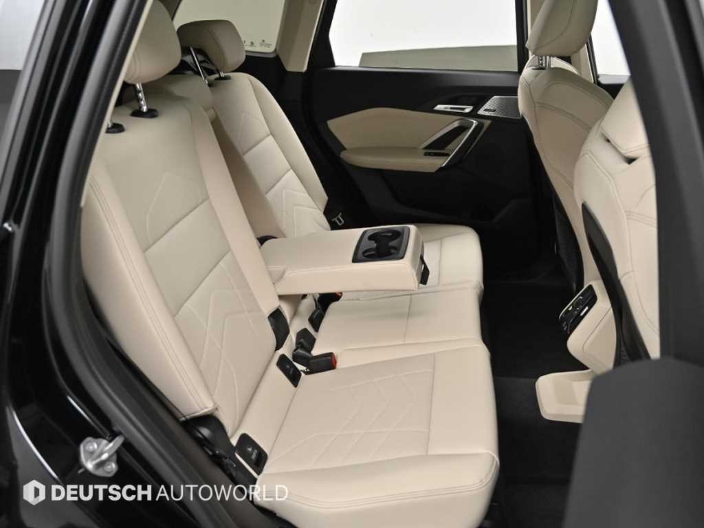 BMW X1 X1 (U11) xDrive 20i xLine 이미지 12