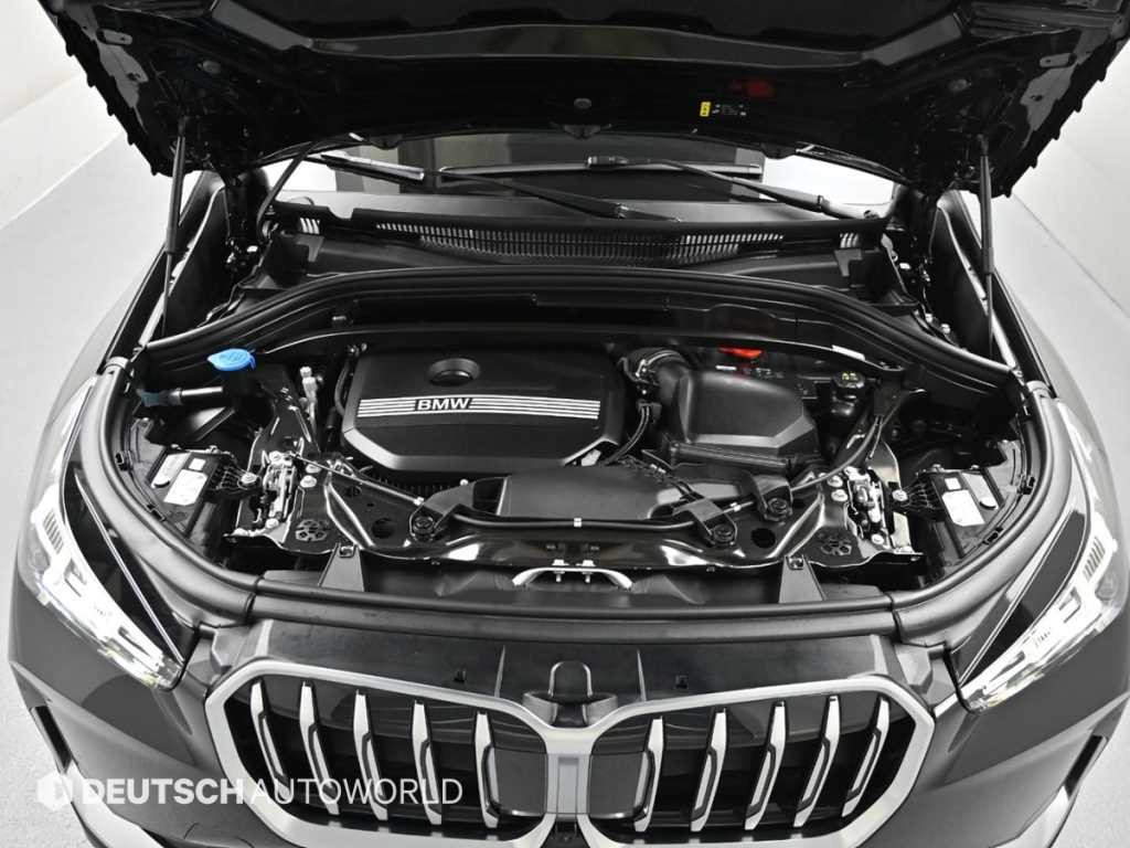 BMW X1 X1 (U11) xDrive 20i xLine 이미지 6