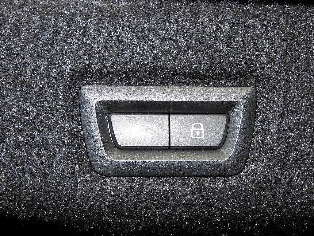 BMW 5시리즈 5시리즈 (G60) 520i 스페셜 에디션 이미지 15