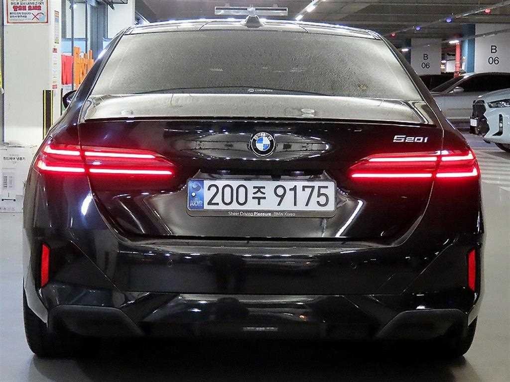 BMW 5시리즈 5시리즈 (G60) 520i 스페셜 에디션 이미지 5