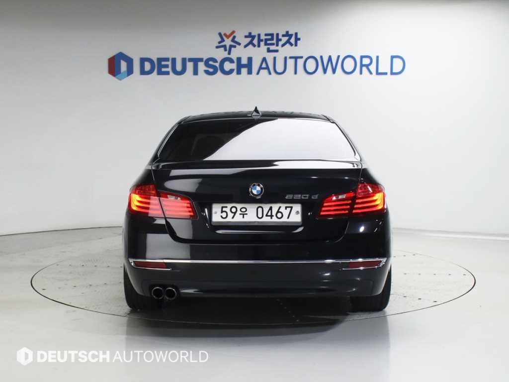 BMW 5시리즈 5시리즈 (F10) 520d 럭셔리 플러스 이미지 4