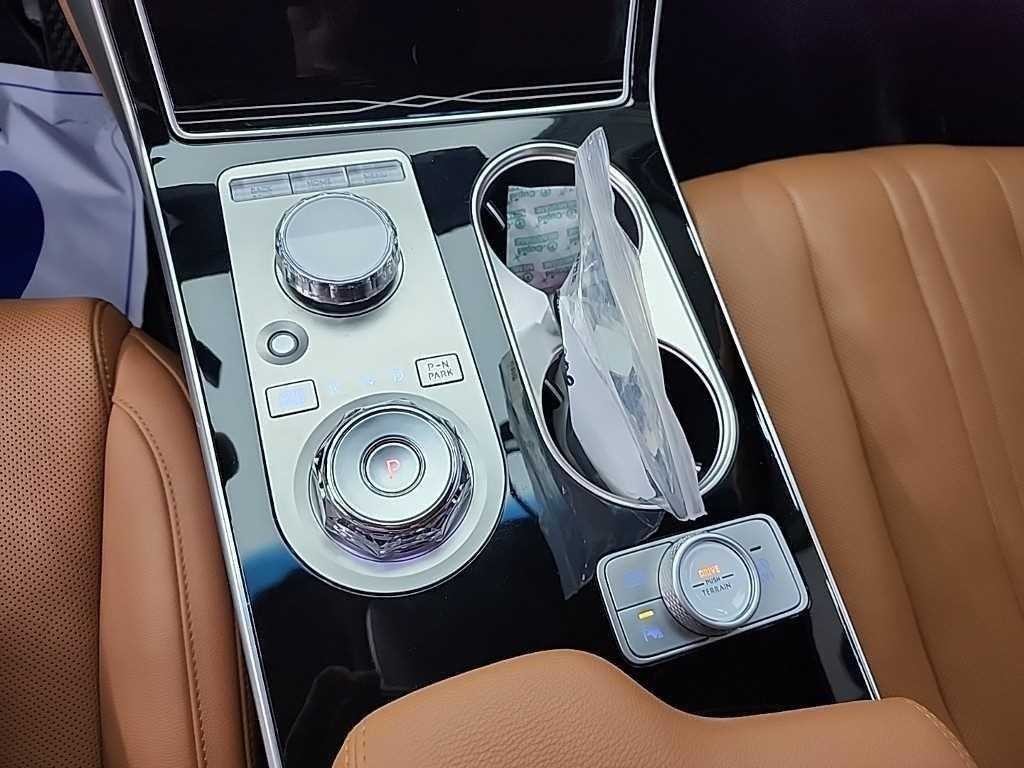 제네시스 GV80 가솔린 2.5T AWD 이미지 8
