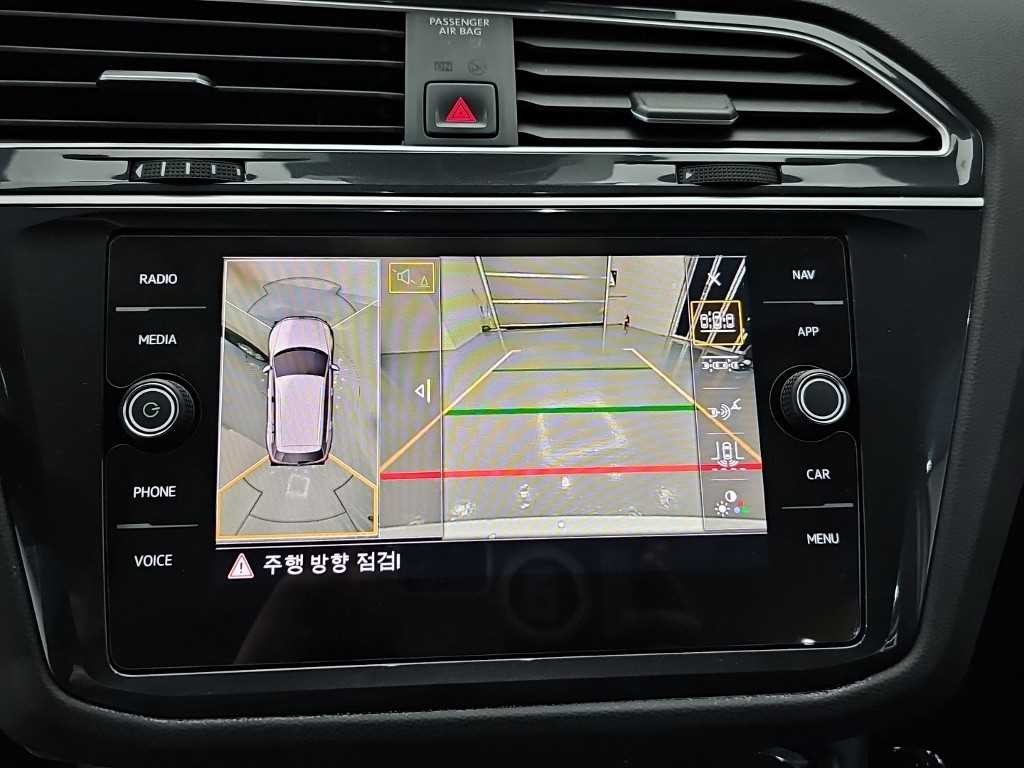 폭스바겐 티구안 티구안(2세대) 2.0 TDI 프레스티지 4모션 이미지 16