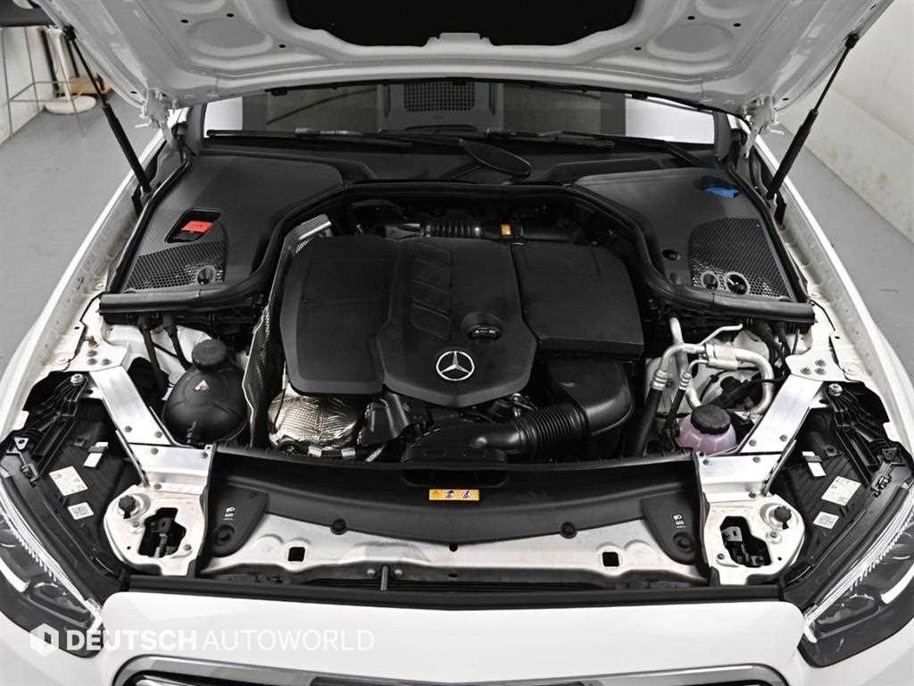 벤츠 E 클래스 E-클래스 W213 E220d 4MATIC 익스클루시브 이미지 6