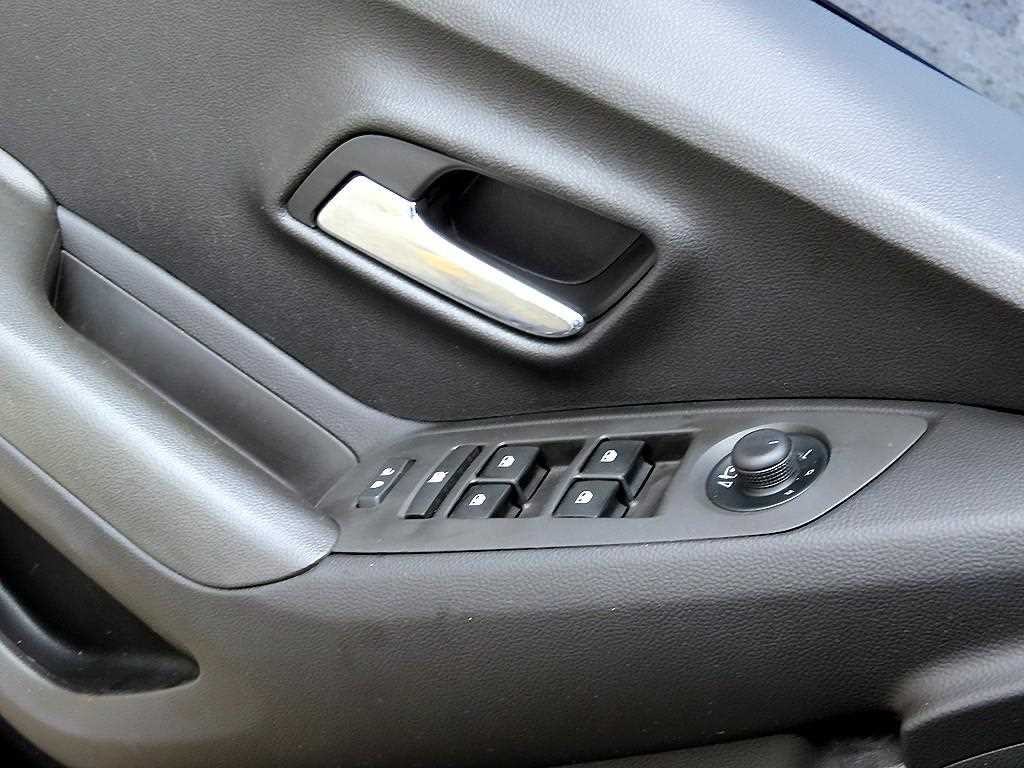 쉐보레 트랙스 1.4 LT 디럭스 이미지 11