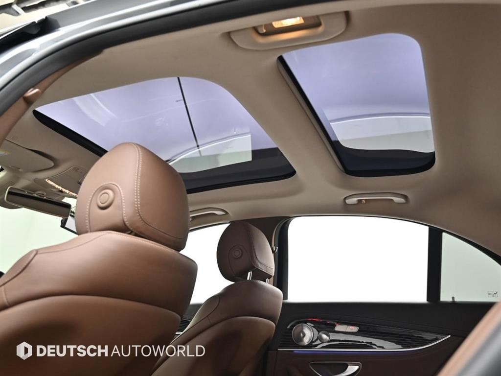 벤츠 E 클래스 E-클래스 W213 E400 4MATIC 익스클루시브 이미지 18