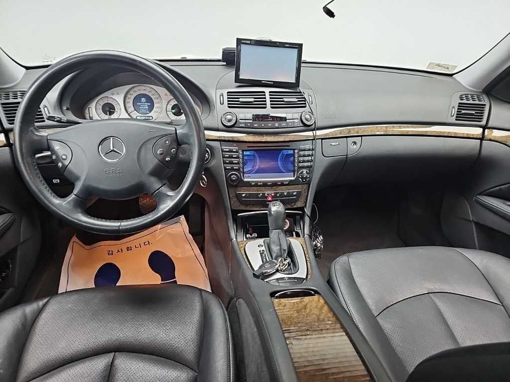 벤츠 E 클래스 E-클래스 E500 이미지 7