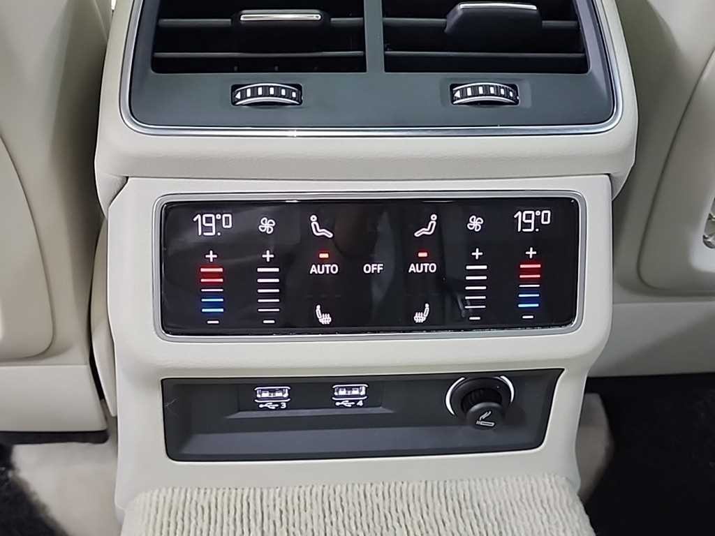 아우디 A7 A7 (4K) 50 TDI 콰트로 프리미엄 이미지 13
