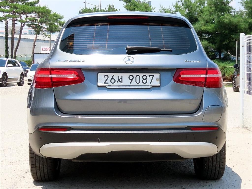 벤츠 GLC 클래스 GLC클래스 X253 GLC 350 e 4MATIC 이미지 4