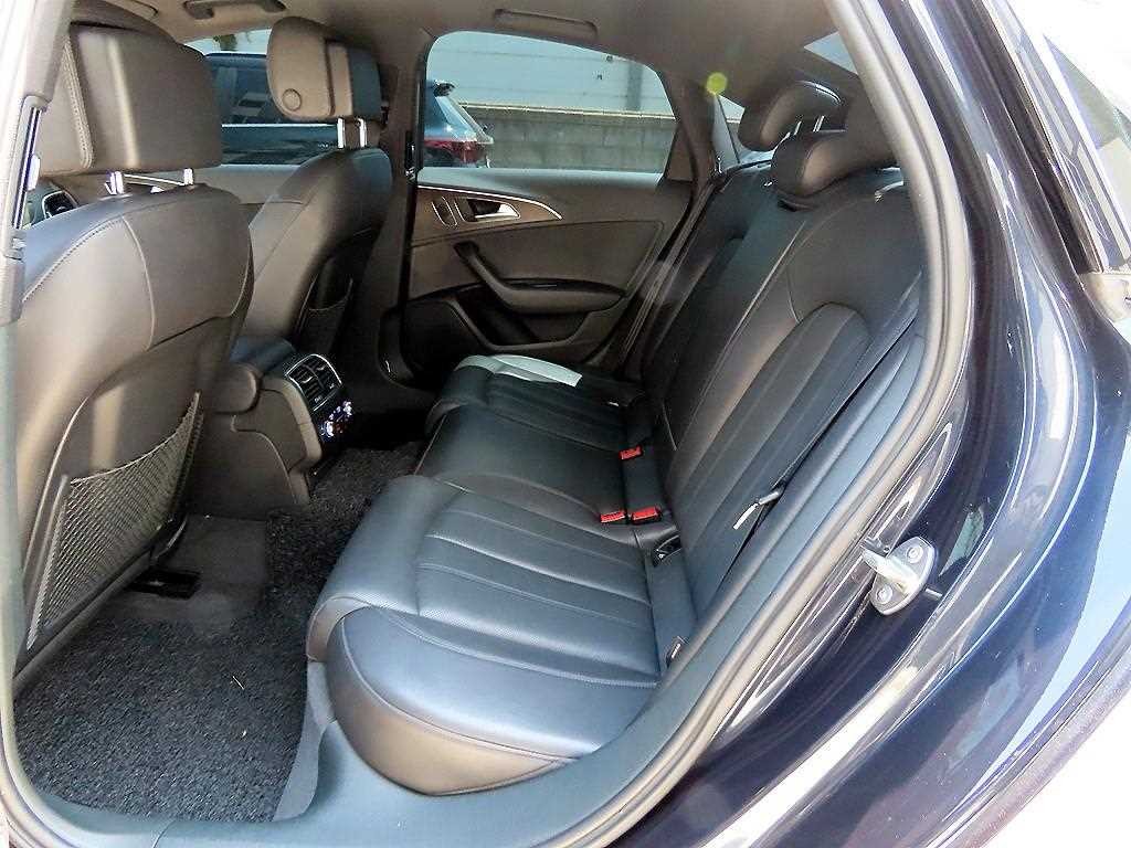 아우디 A6 뉴A6 40 TFSI 프리미엄 이미지 6