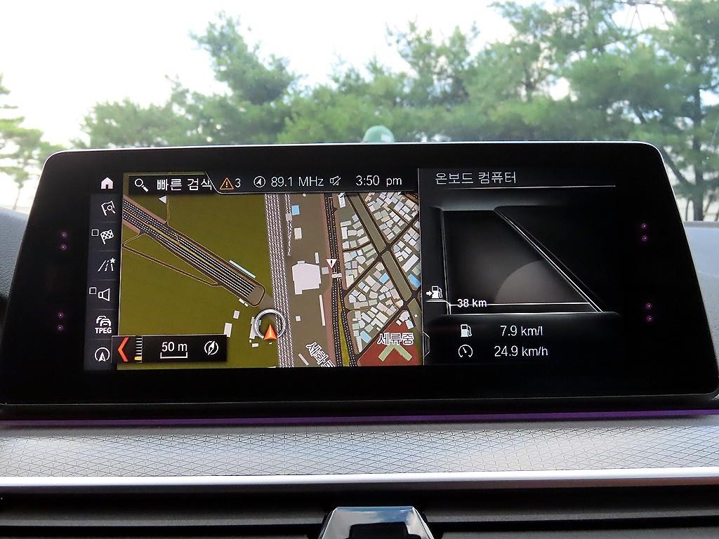 BMW 5시리즈 5시리즈 (G30) 530i M 스포츠 이미지 14