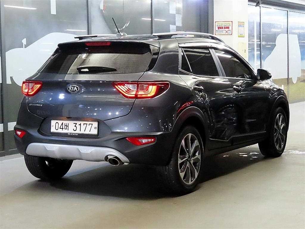 기아 스토닉 가솔린 1.4 트렌디 이미지 4