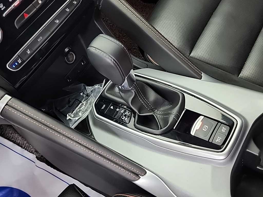 르노코리아(삼성) QM6 더뉴QM6 가솔린 2.0 GDe 프리미에르 2WD 이미지 8