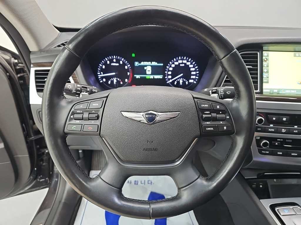 제네시스 G80 3.3 GDI AWD 프리미엄 럭셔리 이미지 9