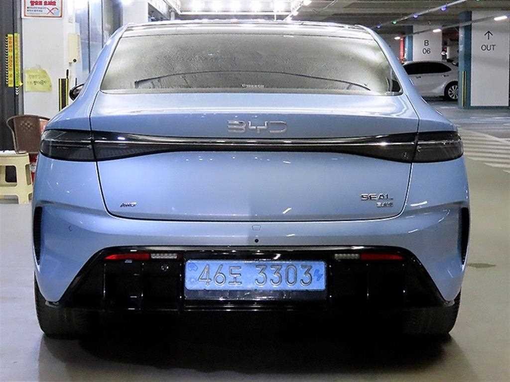 BYD SEAL 다이내믹 AWD 이미지 5