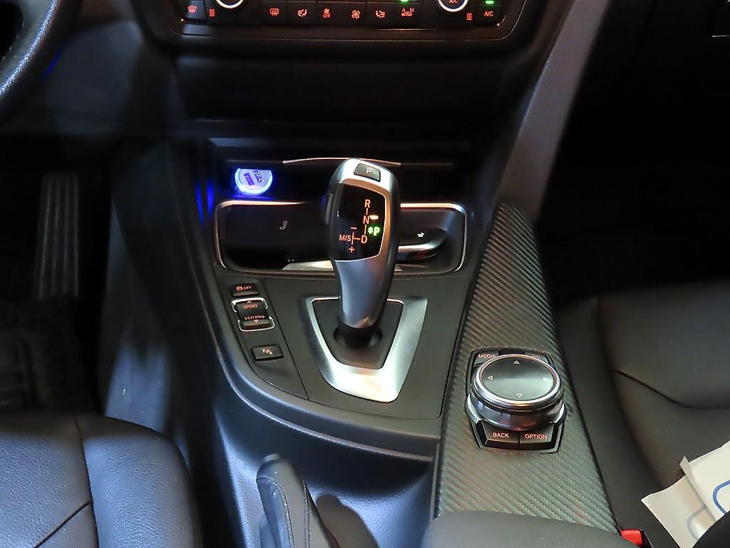 BMW 그란투리스모 3시리즈 GT (F34) GT 320D 이미지 12