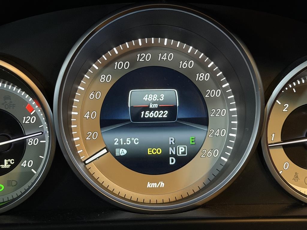 벤츠 E 클래스 E-클래스 W212 E220 블루텍 아방가르드 스포츠 이미지 5