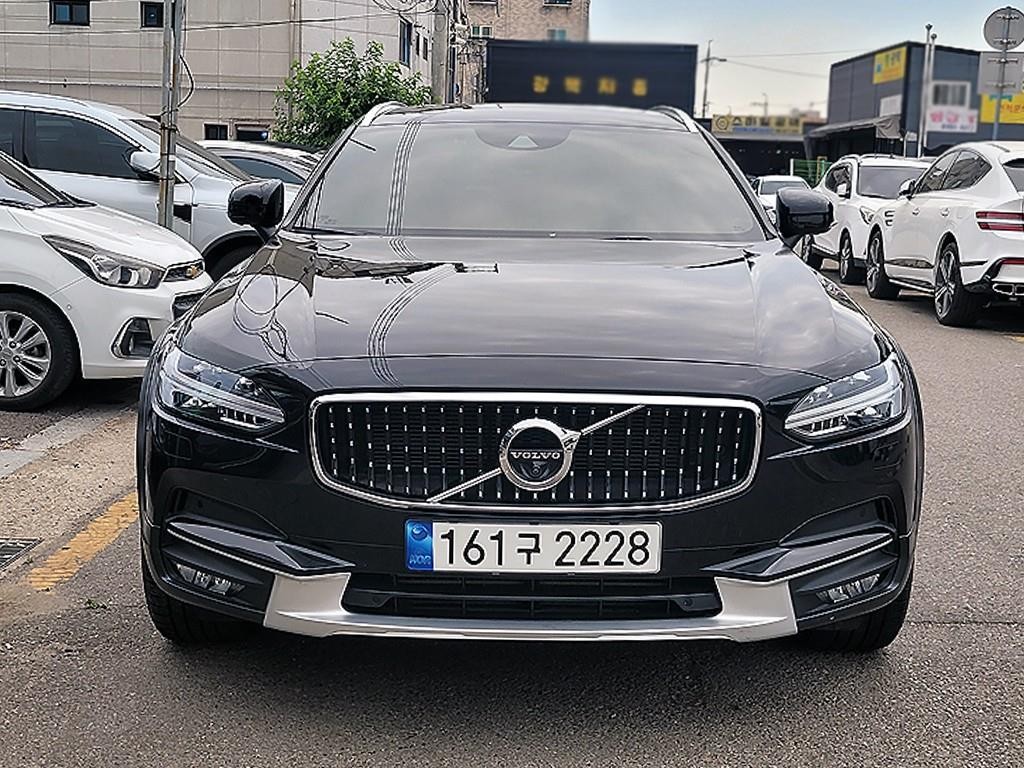 볼보 V90 V90 크로스컨트리 T5 AWD 이미지 1