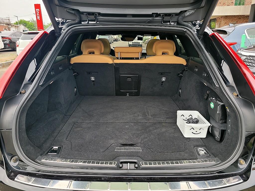 볼보 V90 V90 크로스컨트리 T5 AWD 이미지 18