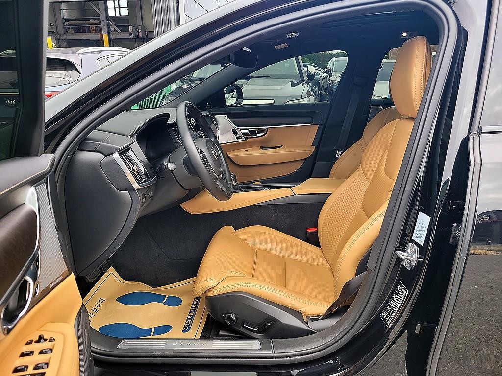 볼보 V90 V90 크로스컨트리 T5 AWD 이미지 6