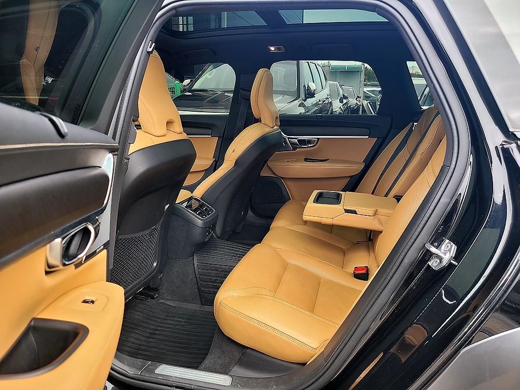 볼보 V90 V90 크로스컨트리 T5 AWD 이미지 7