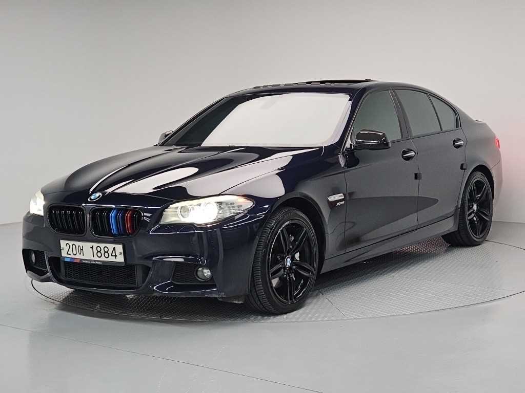 BMW 5시리즈 5시리즈 (F10) 550i xDrive 이미지 1