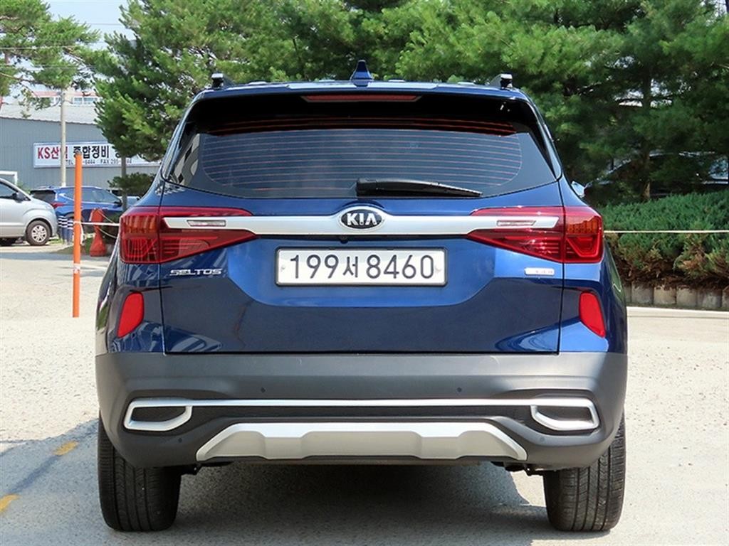 기아 셀토스 가솔린 1.6 터보 2WD 노블레스 이미지 4