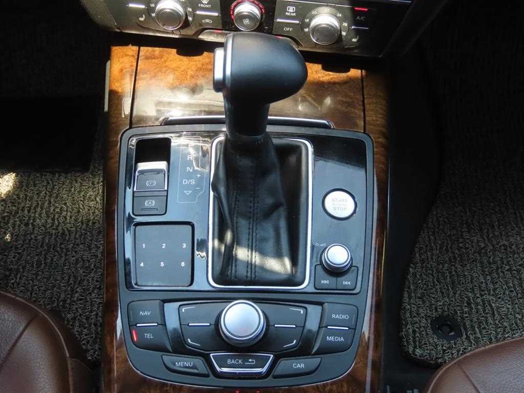 아우디 A6 뉴A6 2.0 TFSI 콰트로 다이나믹 이미지 11