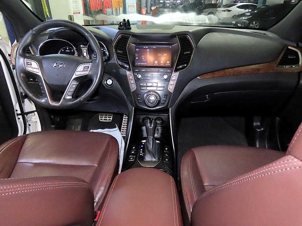 현대 맥스크루즈 더뉴맥스크루즈 E-VGT R2.2 4WD 파이니스트에디션 이미지 10