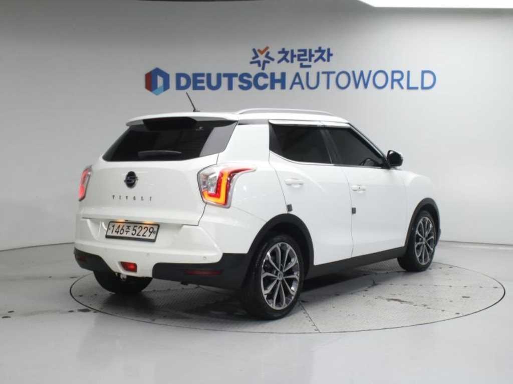 KG모빌리티(쌍용) 티볼리 가솔린 2WD 1.6 VX 이미지 2