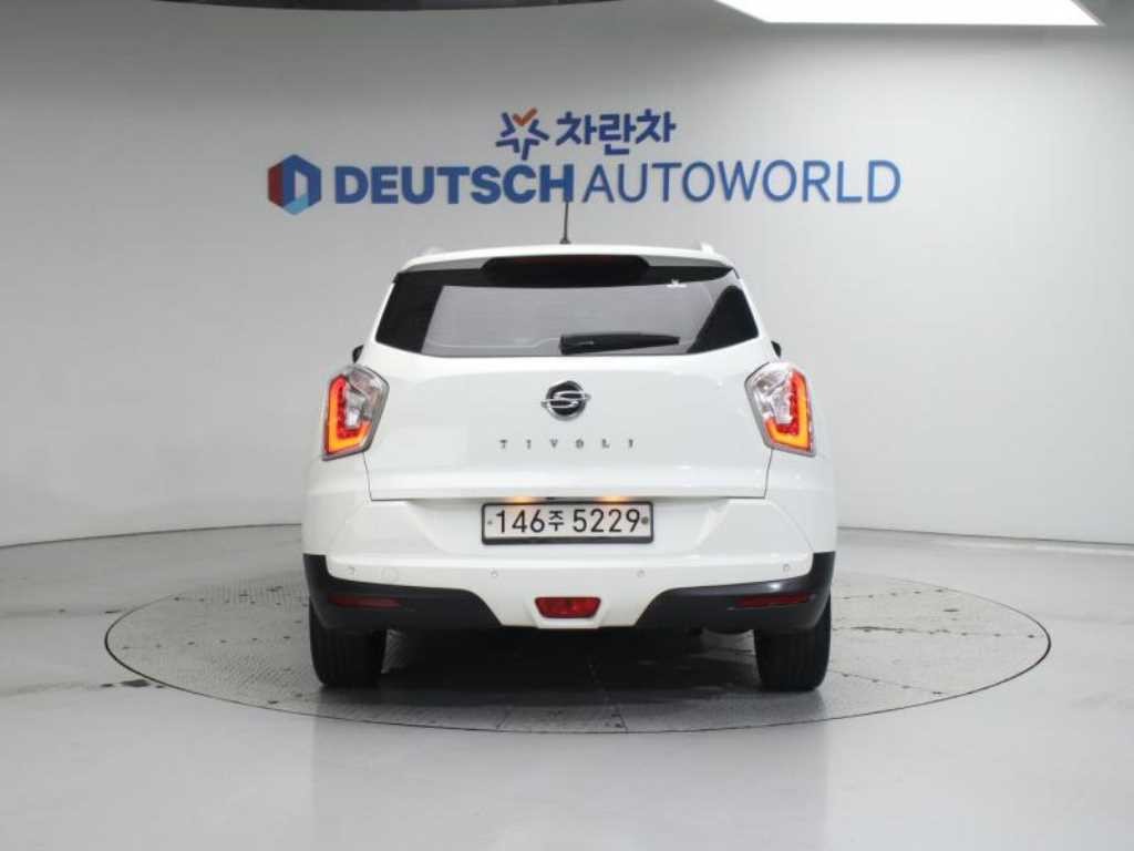 KG모빌리티(쌍용) 티볼리 가솔린 2WD 1.6 VX 이미지 4