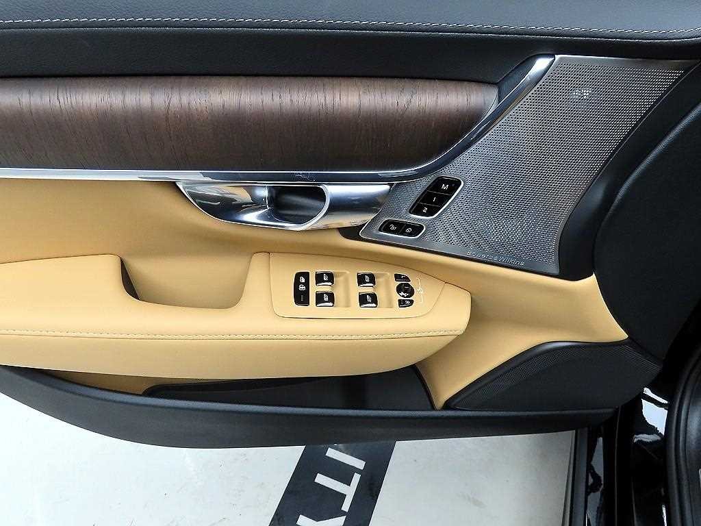 볼보 S90 B5 얼티메이트 브라이트 이미지 11
