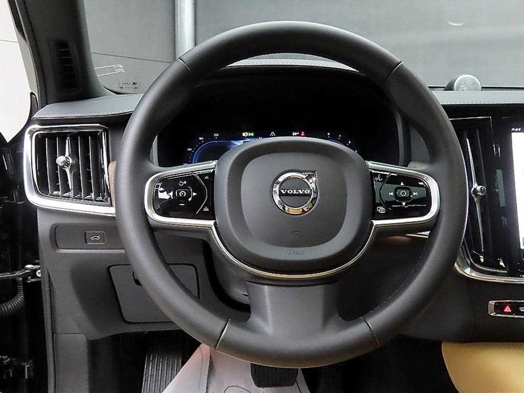 볼보 S90 B5 얼티메이트 브라이트 이미지 9