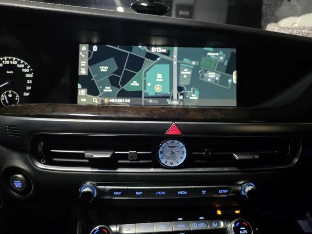 제네시스 G90 3.8 GDI AWD 프리미엄 럭셔리 이미지 8
