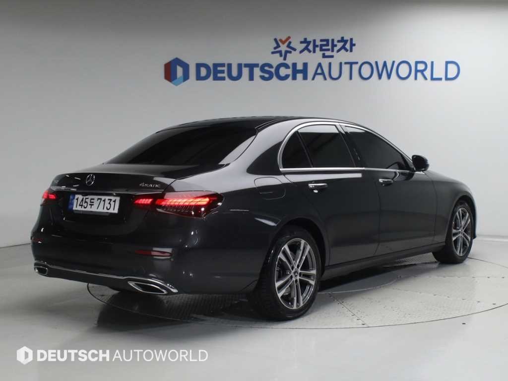 벤츠 E 클래스 E-클래스 W213 E350 4MATIC 아방가르드 이미지 2