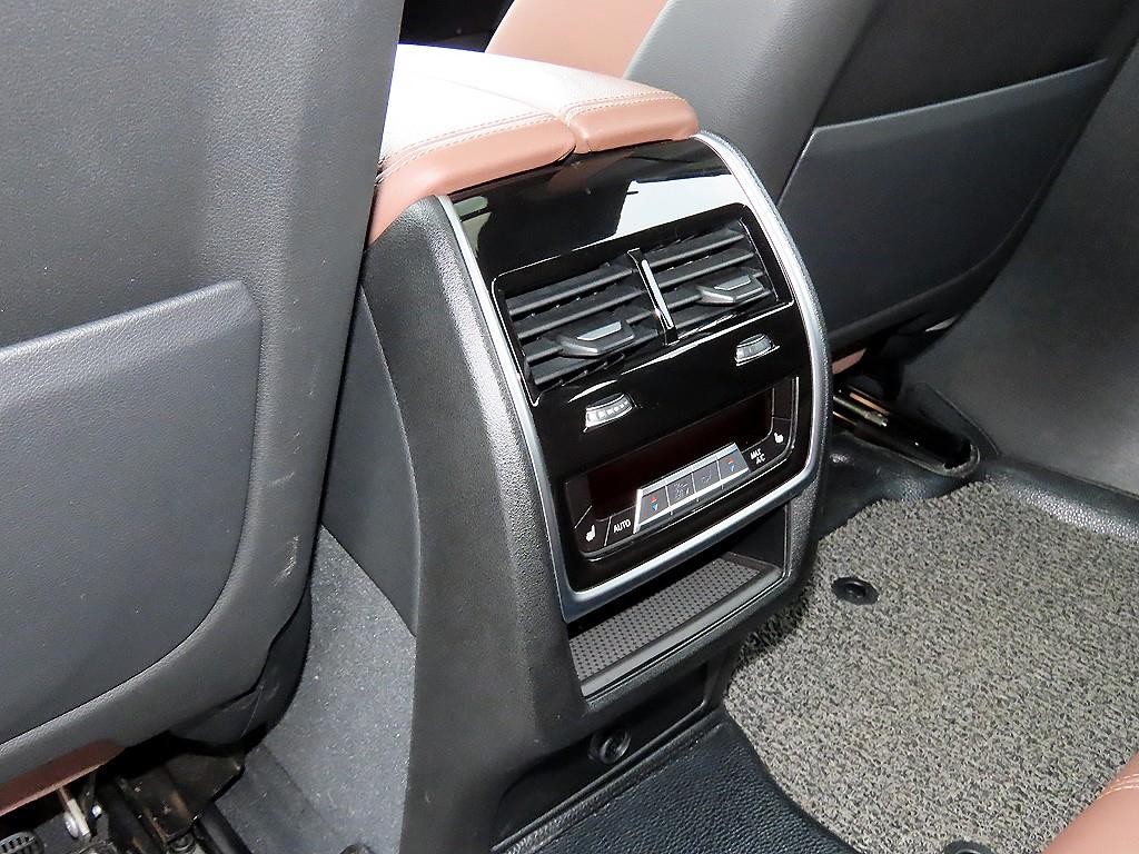 BMW X6 X6 (G06) xDrive 40i M 스포츠 이미지 15