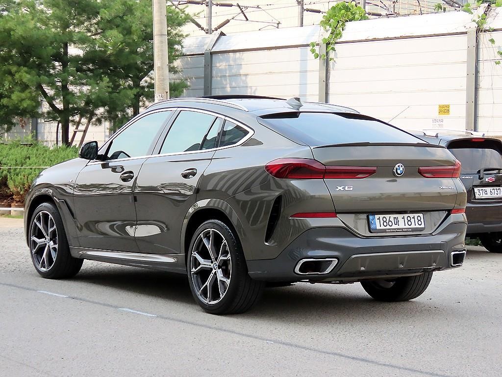 BMW X6 X6 (G06) xDrive 40i M 스포츠 이미지 3
