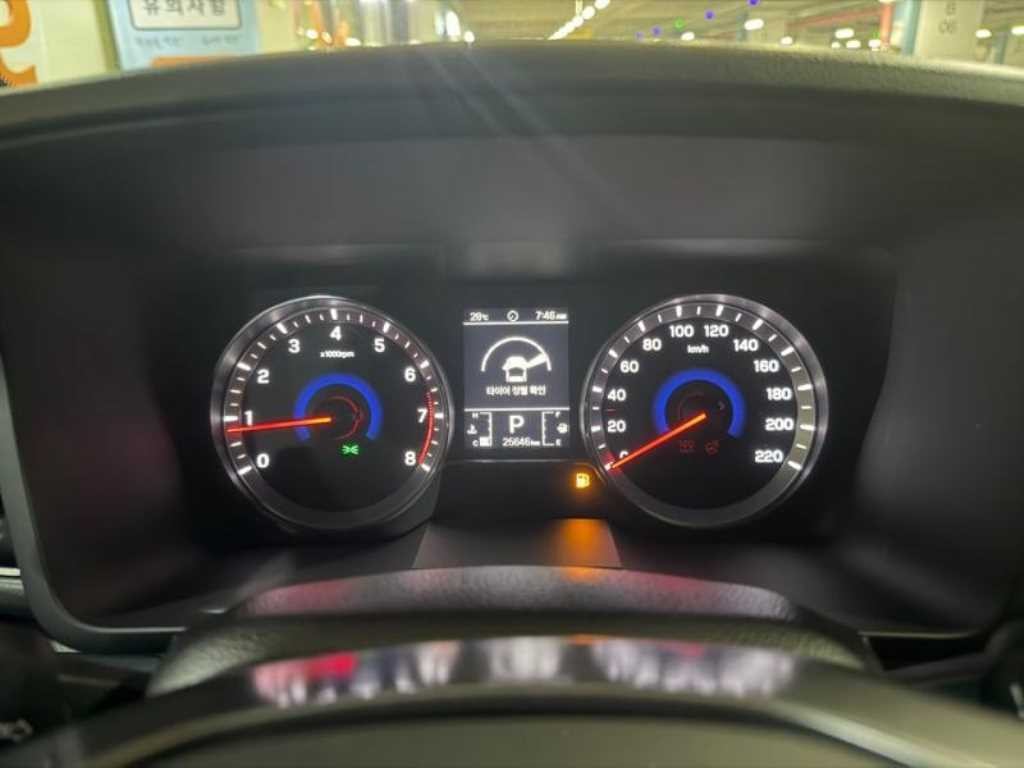 KG모빌리티(쌍용) 티볼리 티볼리 에어 2WD 가솔린 1.5 A1 이미지 9