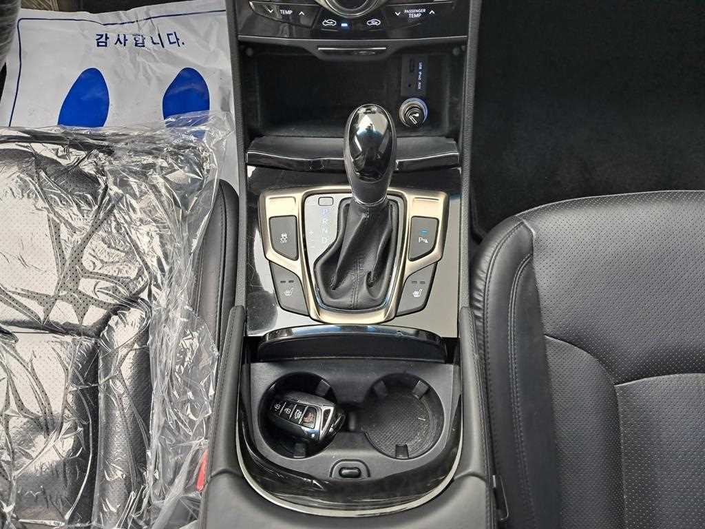 현대 그랜저 그랜저 HG HG240 LUXURY 이미지 14