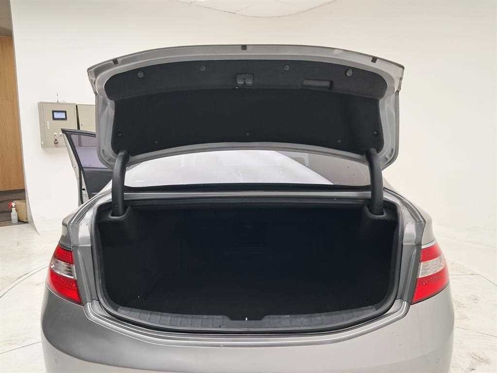 현대 그랜저 그랜저 HG HG240 LUXURY 이미지 18