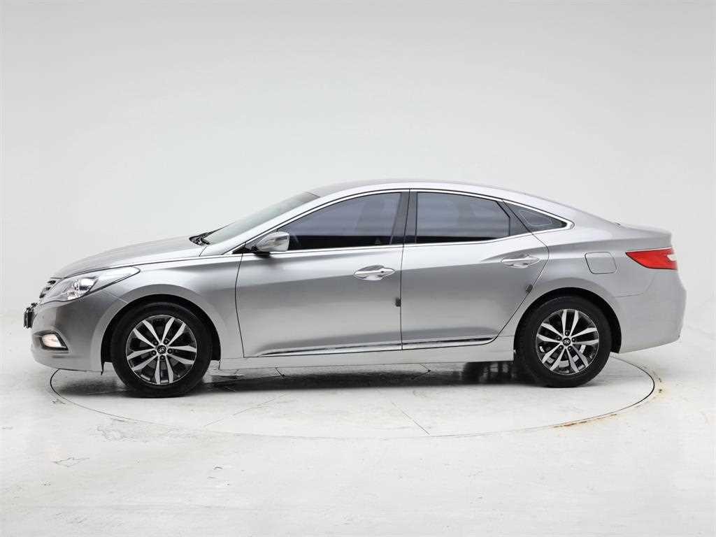 현대 그랜저 그랜저 HG HG240 LUXURY 이미지 3