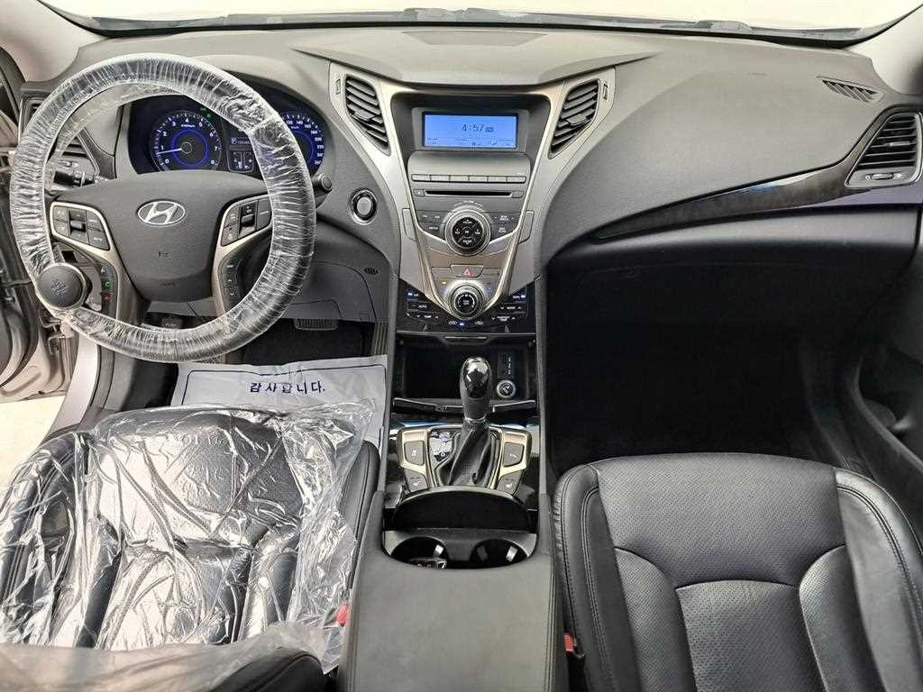 현대 그랜저 그랜저 HG HG240 LUXURY 이미지 6