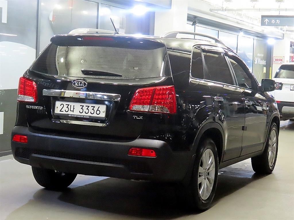 기아 쏘렌토 쏘렌토 R 디젤 2WD 2.0 TLX 프리미엄 이미지 4