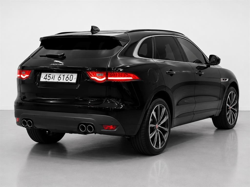재규어 F-PACE 20d R-Sport 이미지 4