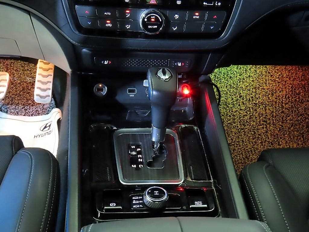 KG모빌리티(쌍용) 렉스턴 G4렉스턴 디젤 2.2 4WD 헤리티지 이미지 10